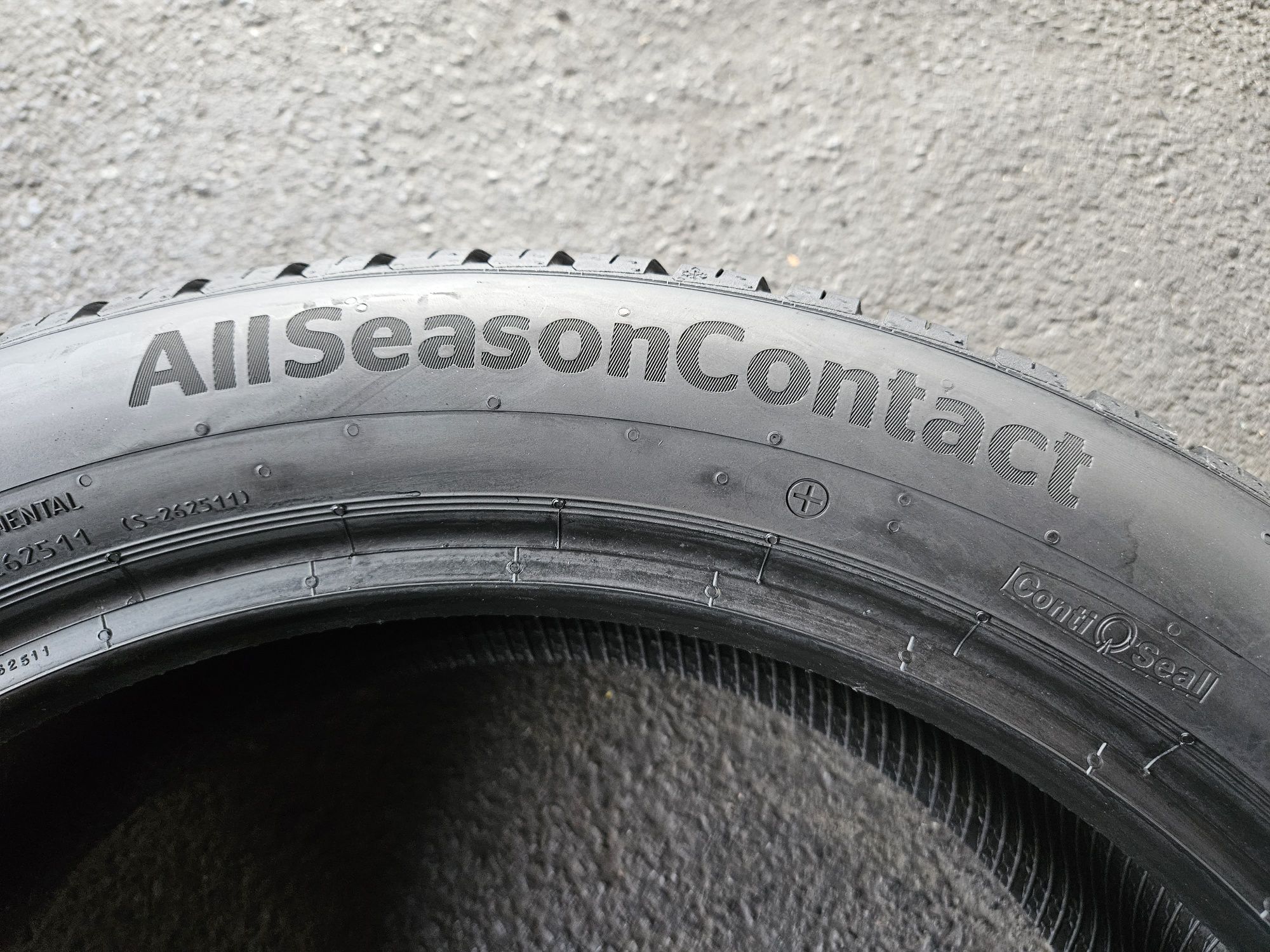 Kpl Opon Wielosezon Continental AllSeasonContact 215.50.19 93T Rok2024