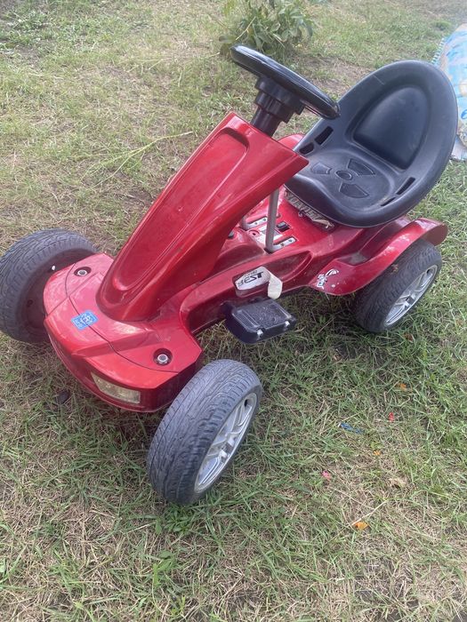 Дитяча електромашинка