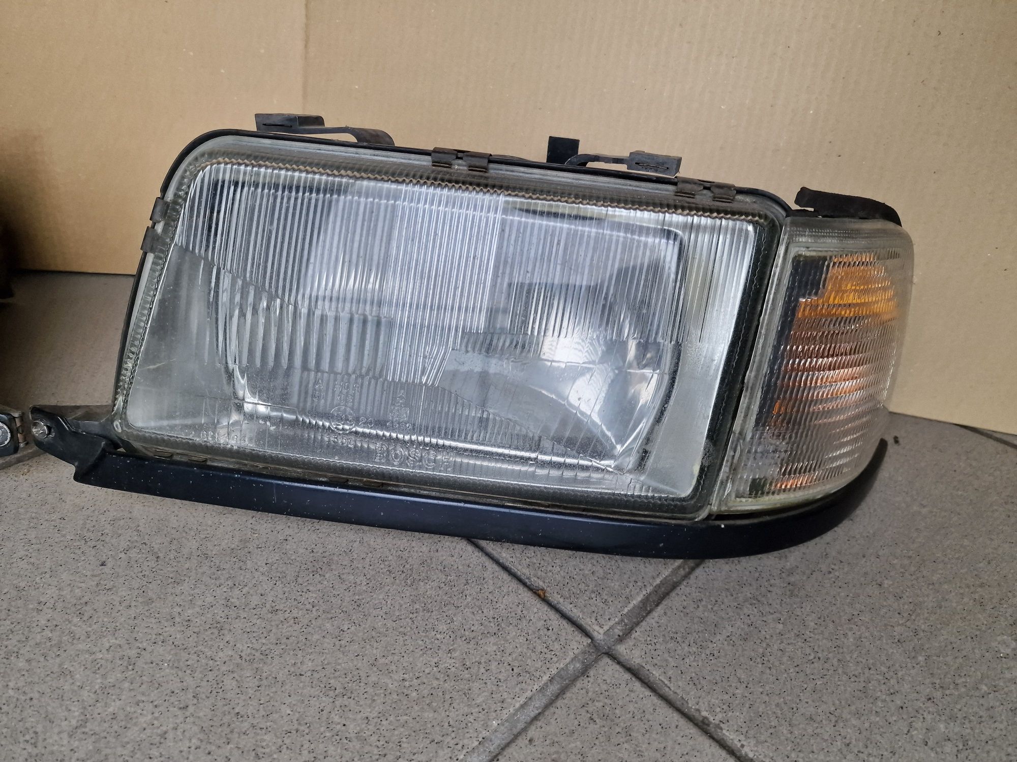 Lampy przód audi 80 komplet kierunkowskazy