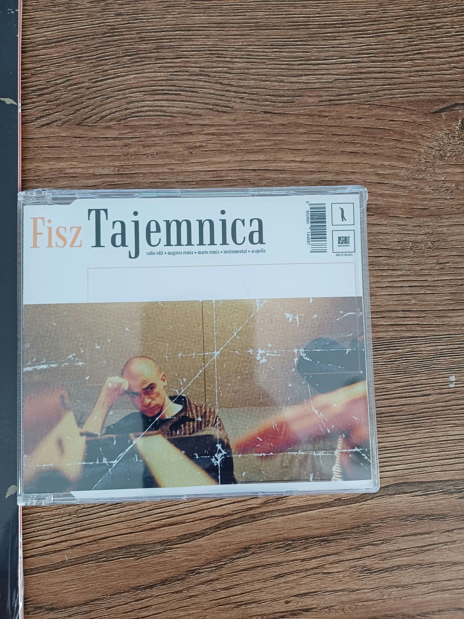 Fisz Na Wylot kolor LP winyl nr.343 +Tajemnica CD