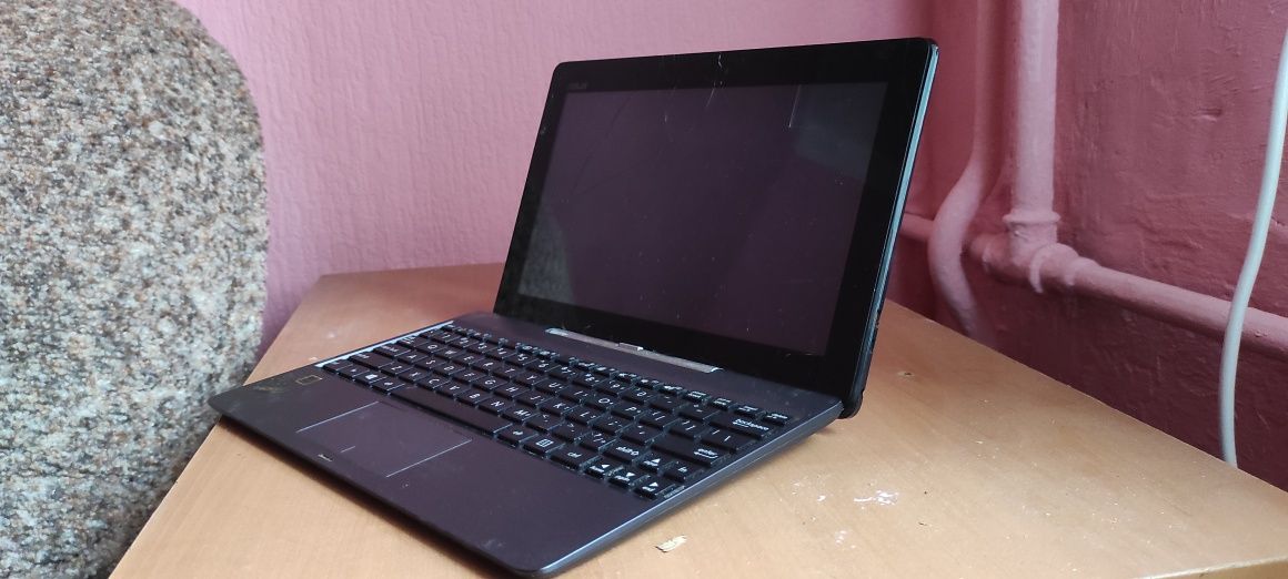 На запчасти asus t100ta