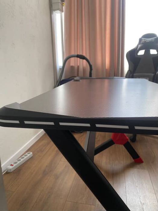 Компʼютерний стіл RZTK Cobra RGB Carbon