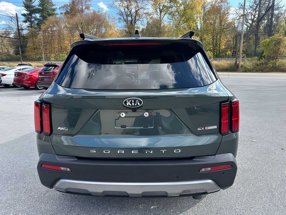 Kia Sorento      2021