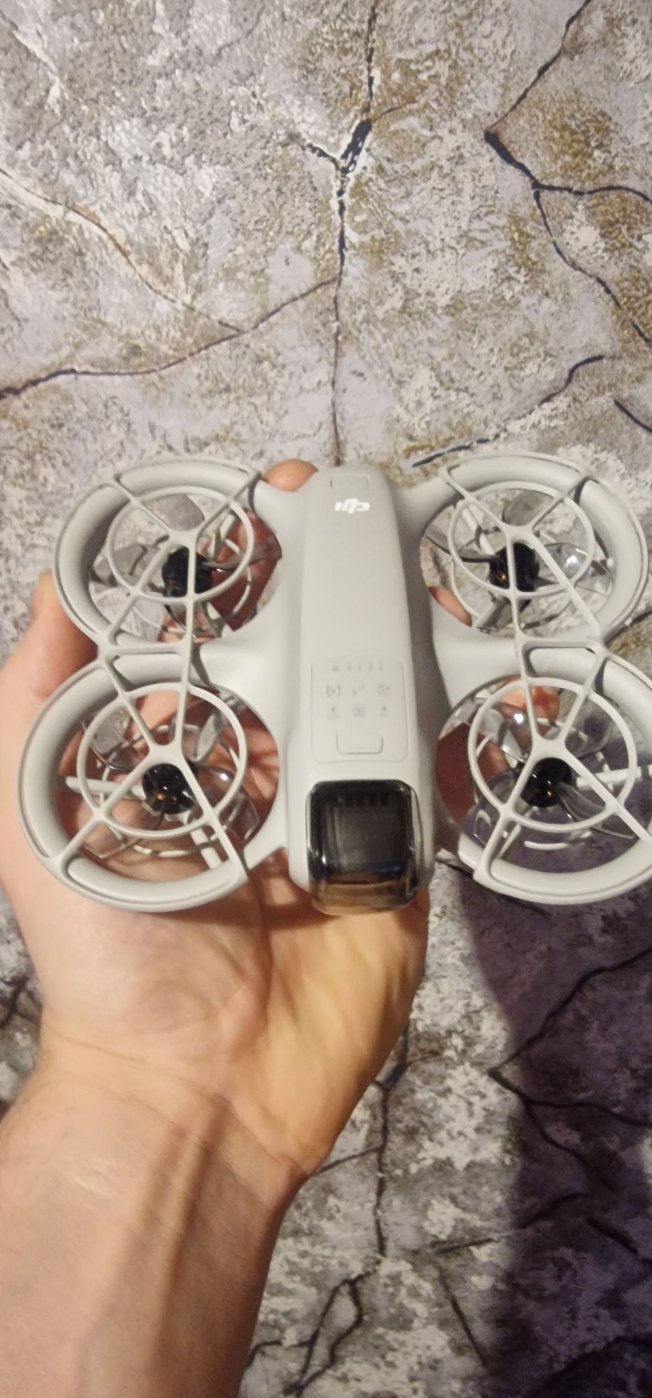 Sprzedam dron Dji neo fly more combo fpv