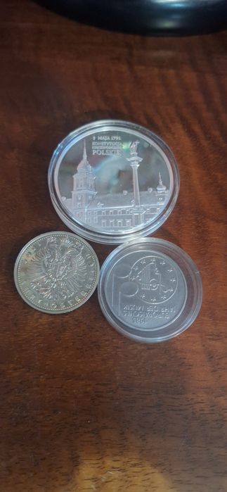 Monety kolekcjonerskie i medal