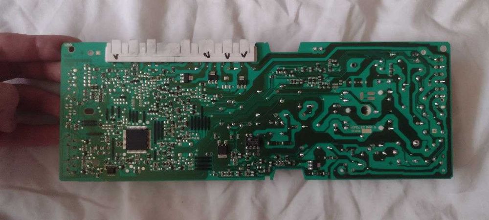 Продам рабочий блок управления на стиральную машинку Bosch Max6