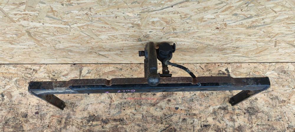 Volkswagen VW Golf IV Hak Holowniczy Belka Kula