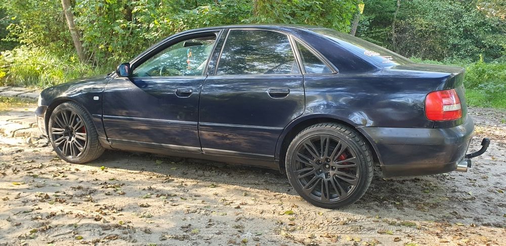 Audi a4b5 1.8T b+g quattro 250km
