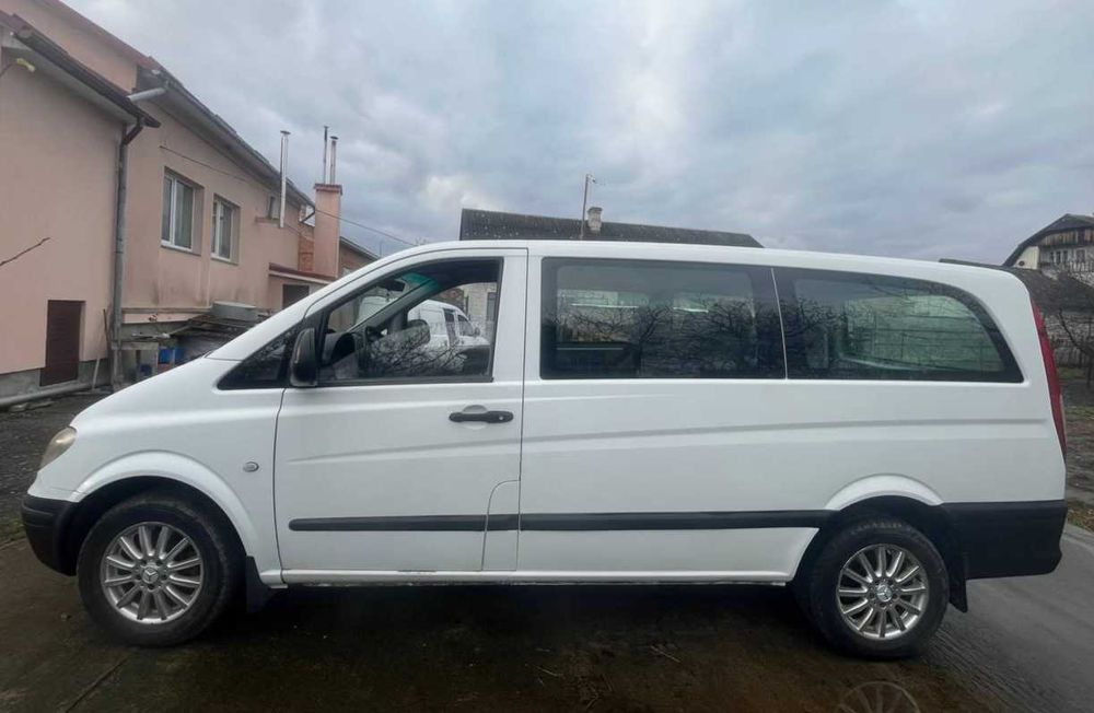 Продам автомобіль Mercedes-Benz Vito 2005