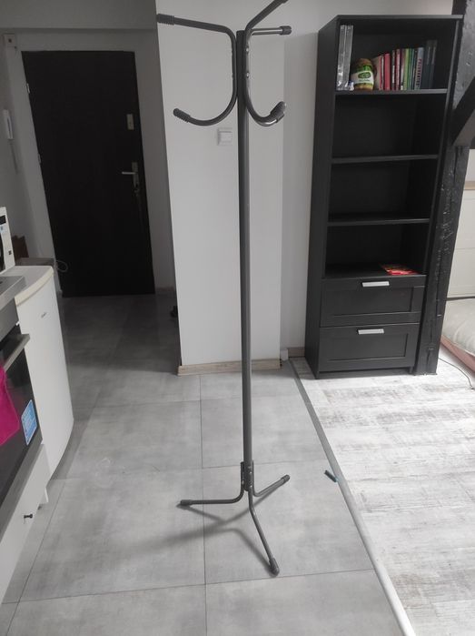 Wieszak stojacy 160cm