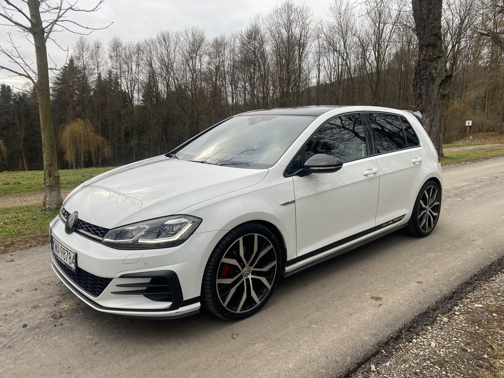 Golf 7,5 gtd. Bogato  wyposażony