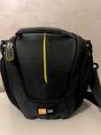 Сумка для  фотоапарата Canon, Nikon, Sony Case Logic DCB314GY