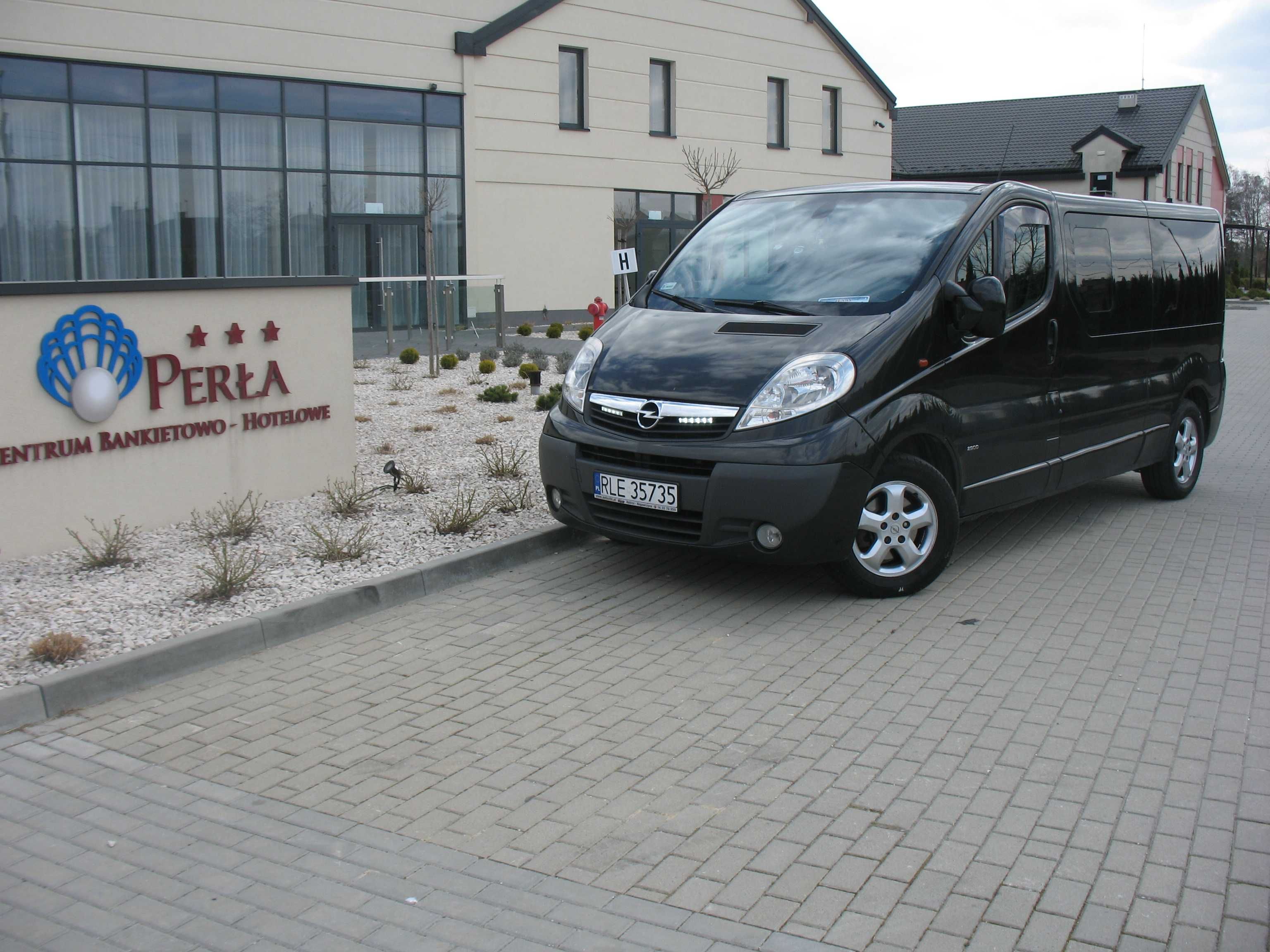 Usługi Transportowe Bus okolicznościowy przewóz osób