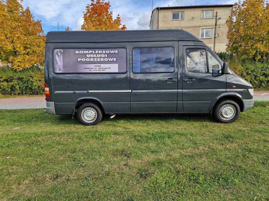 Karawan mercedes pogrzebowy