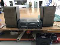 Gira discos + 2 colunas