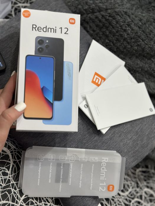 Xiaomi Redmi 12 8/256 гб