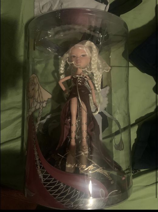 Bratz 2025 Bratzaversary Jade Collector Doll – Kolekcjonerska