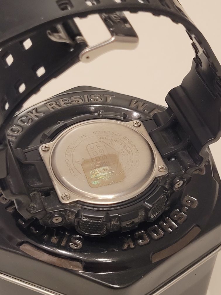 Zegarek Casio G-Shock GA-140-1A4ER