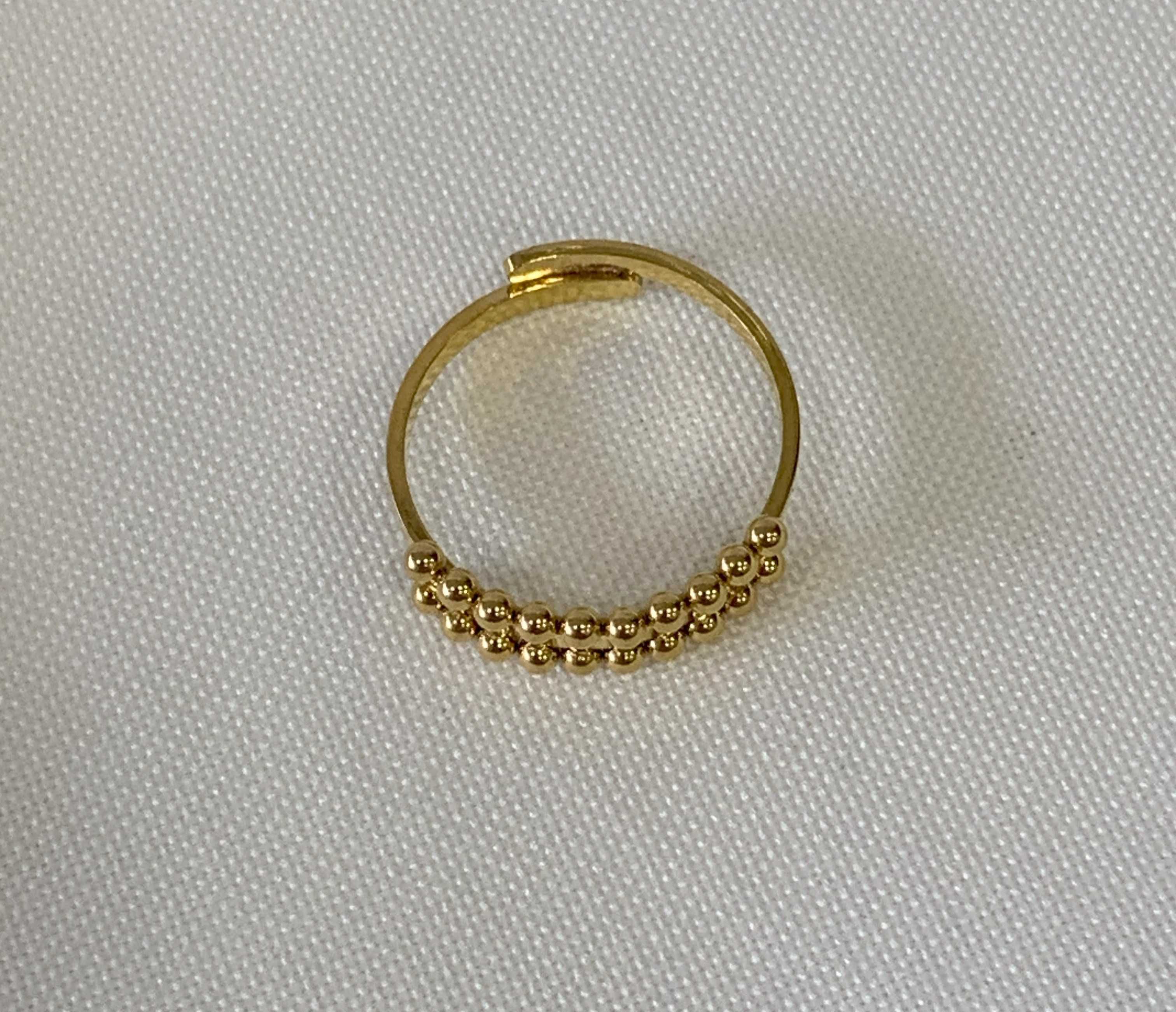 Anel Dourado Ajustável com Bolinhas – Aço Inoxidável