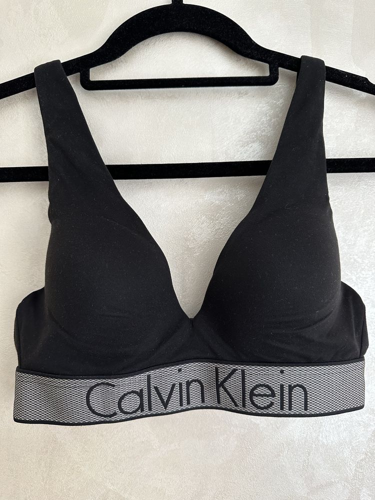 Calvin klein underwear спортивный бюстгалтер 75 b