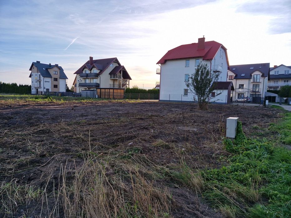 Wydzierżawię działkę w Karwii