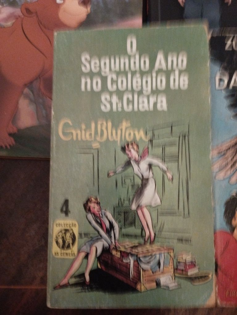 Livros   juvenis