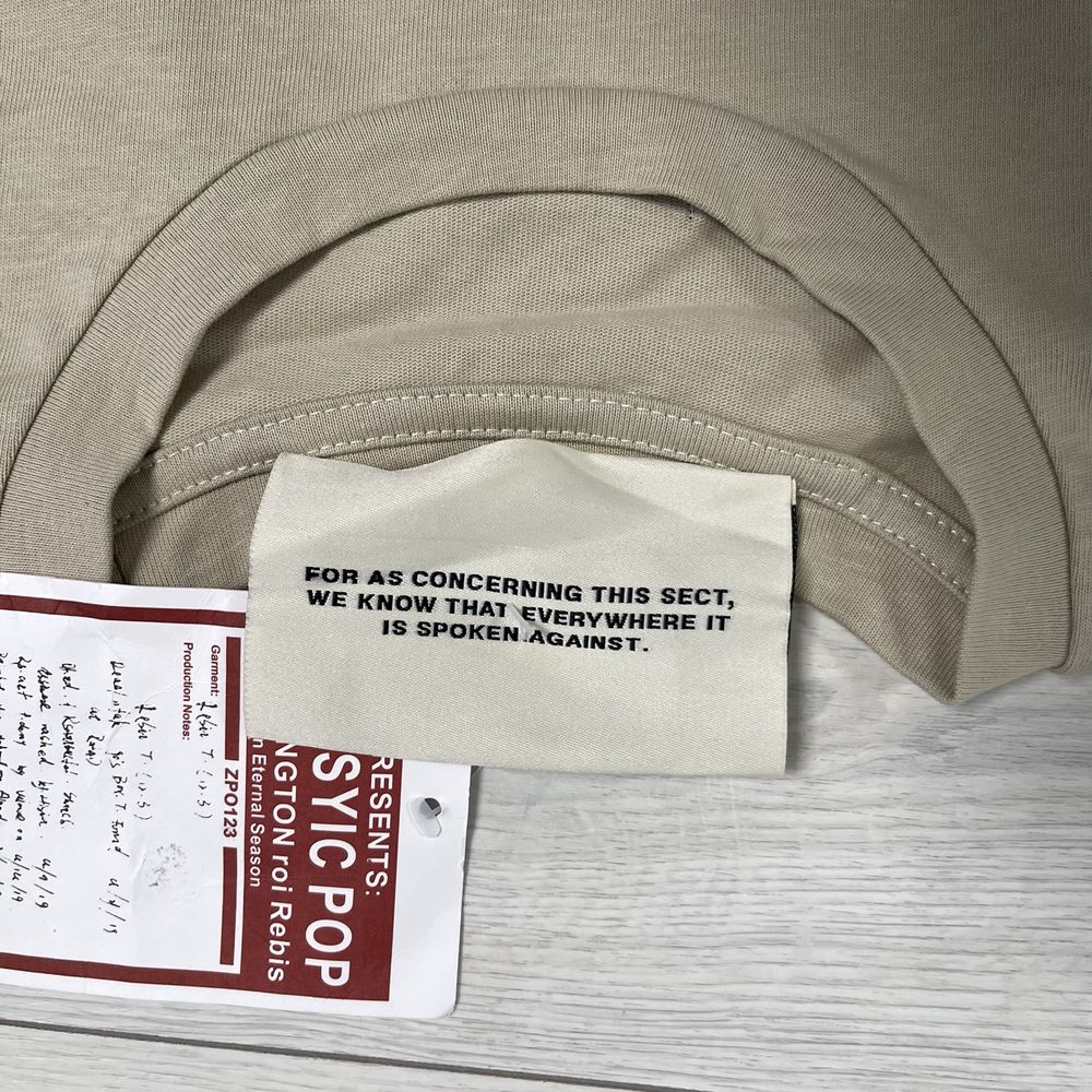 Футболка essentials, fear of god, fog, rrr123