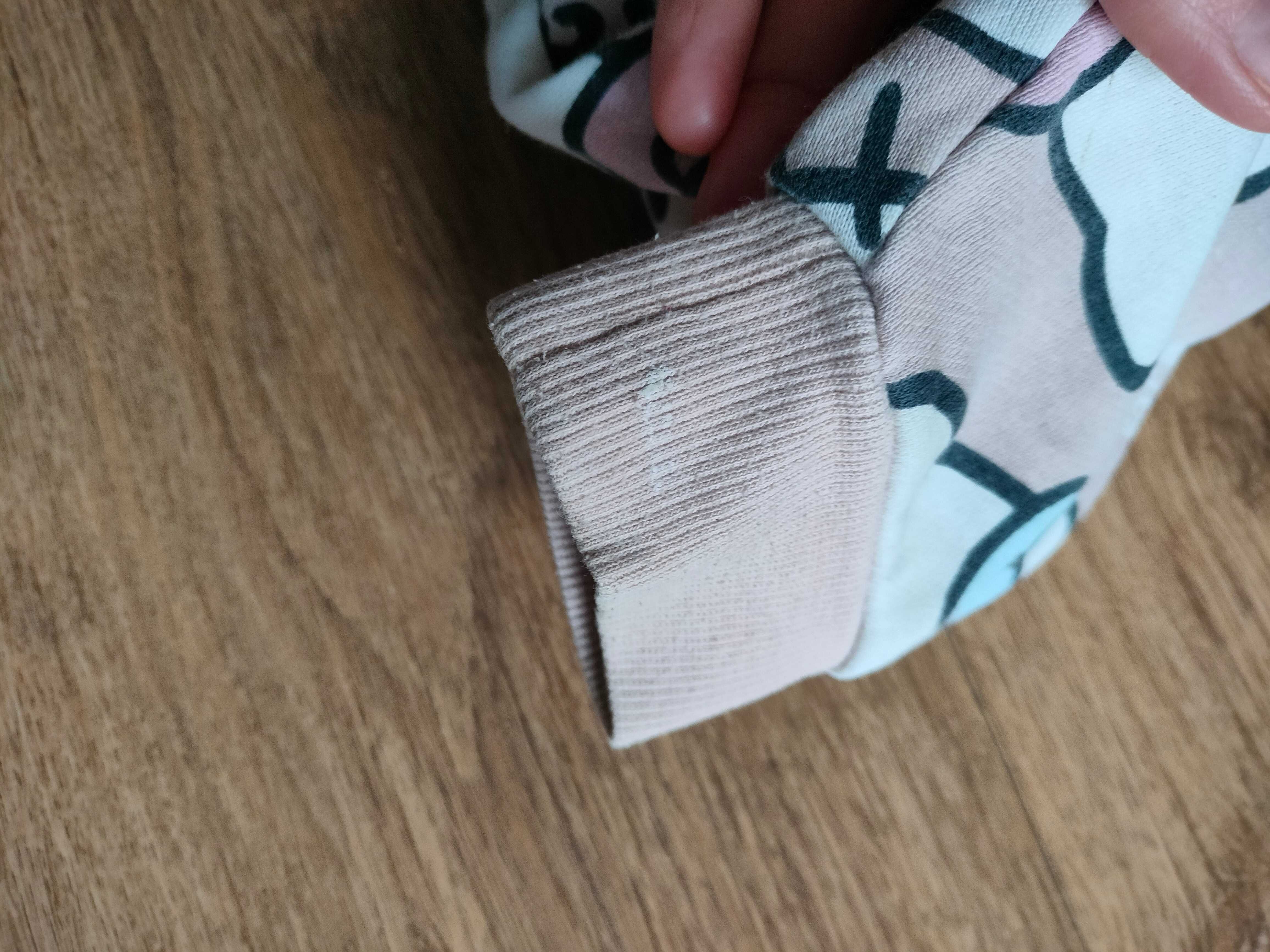Mięciutka bluza Hello Kitty H&M 134/140