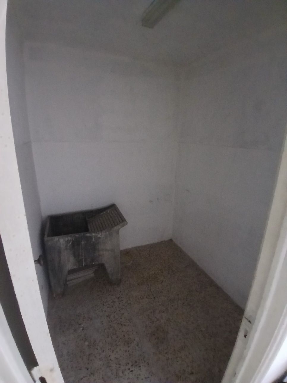Arrendamento ou Venda Armazém Rinchoa, perto da estação Rio de Mouro 1