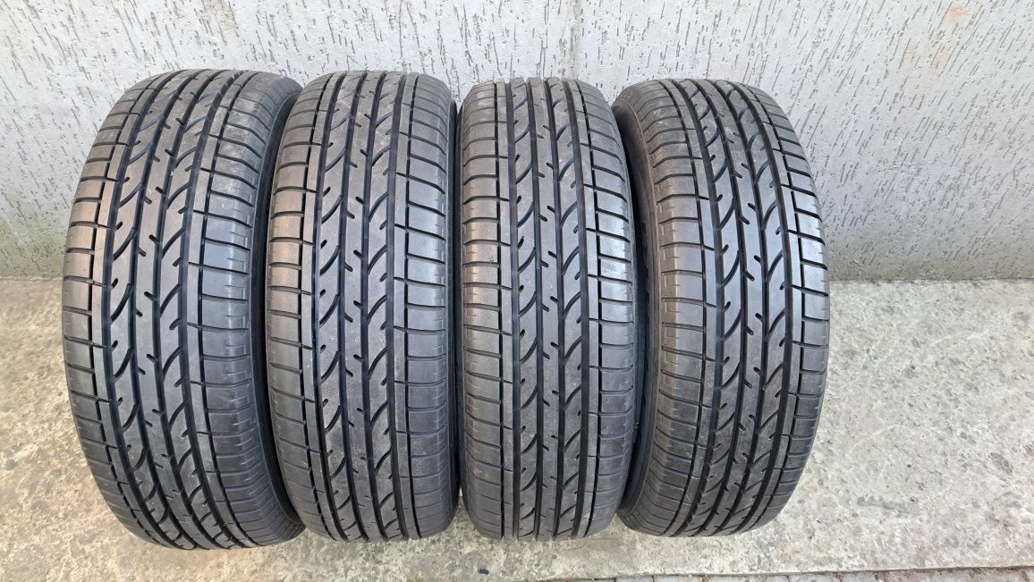 8мм!!Продам комплект летних шин BRIDGESTONE 235 65 R18