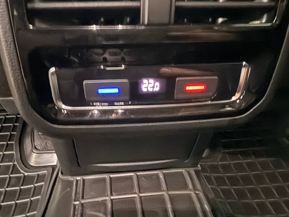 Passat B8 evropa 2.0 дизель. Автомат