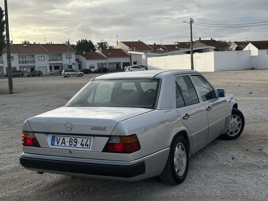 Mercedes 200E gasolina