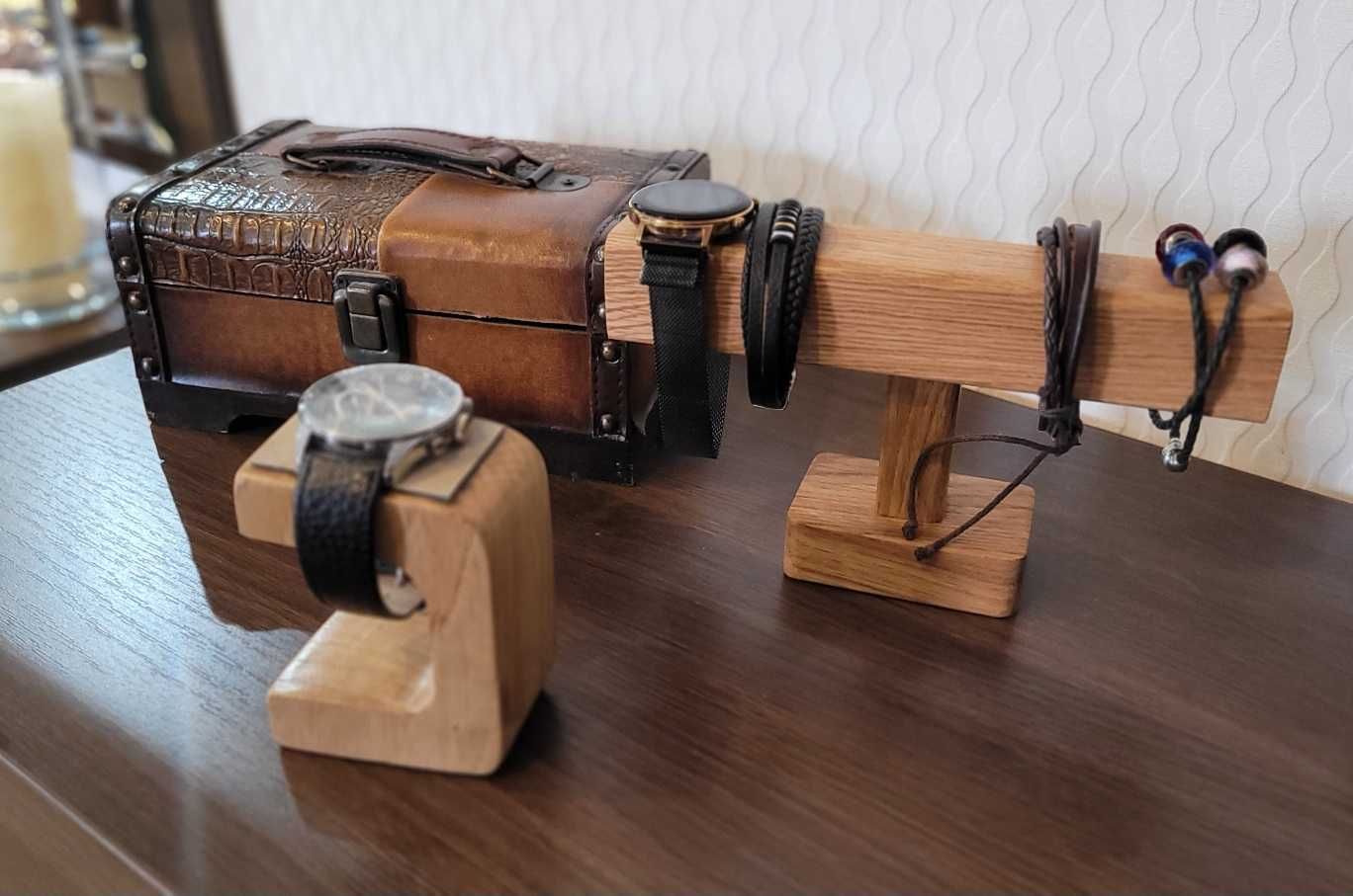 Ekspozytor, stojak na zegarek z drewna dębowego, prezent, handmade