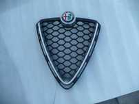 Alfa romeo stelvio grill atrapa