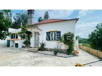 Casa de campo T3, perto da vila, vistas desafogadas, jardim para le...