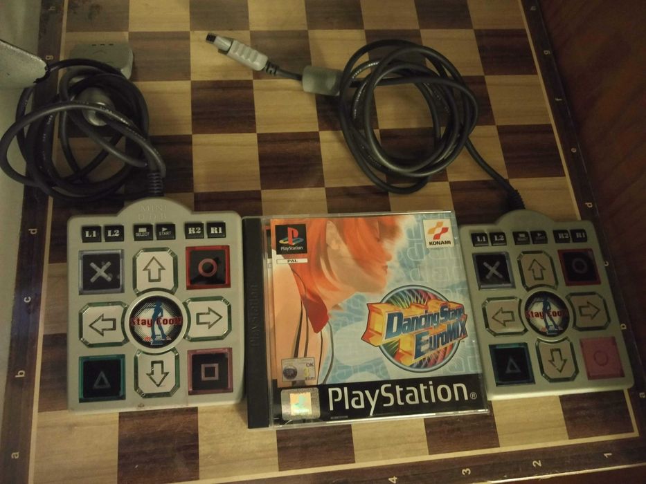 Jogo Dancing Stage Euromix e Mixer Playstation 1 PS1