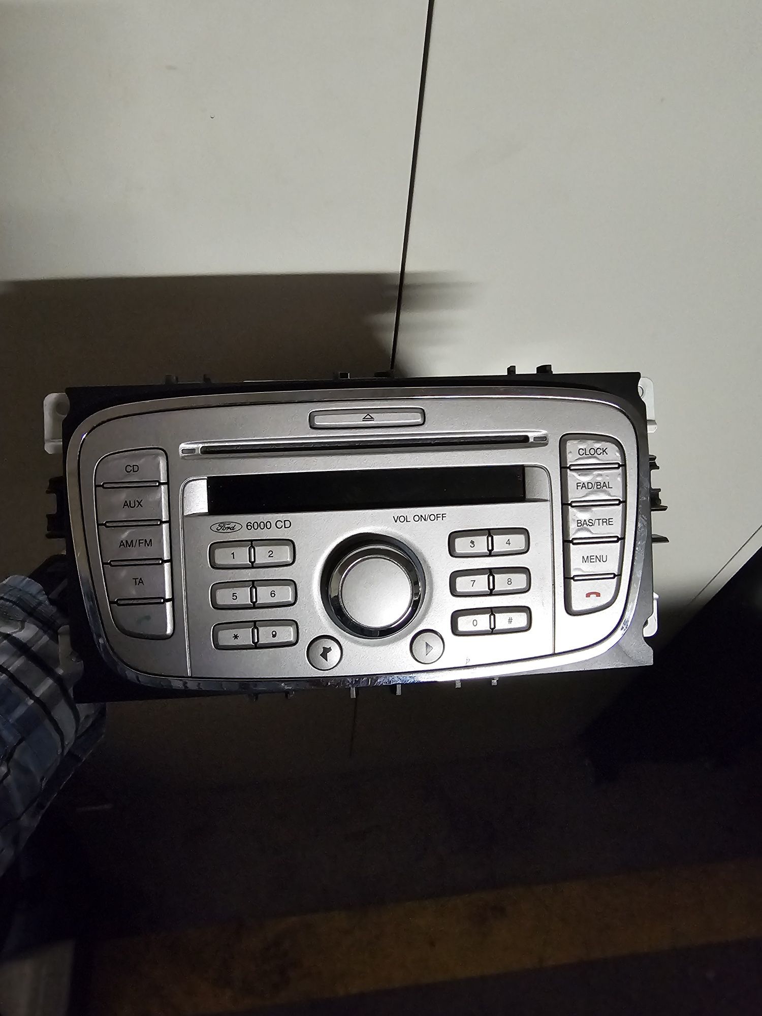 Radio Ford  CD6000 Mondeo Mk4 C-Max Galaxy S-Max Focus