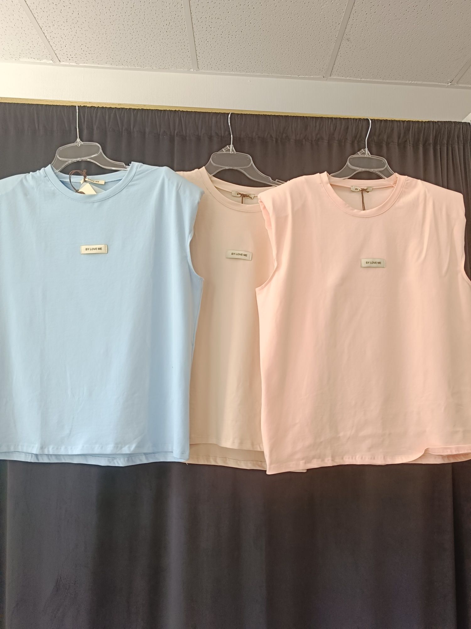 Wyprzedaż Te shirt   By Love Me