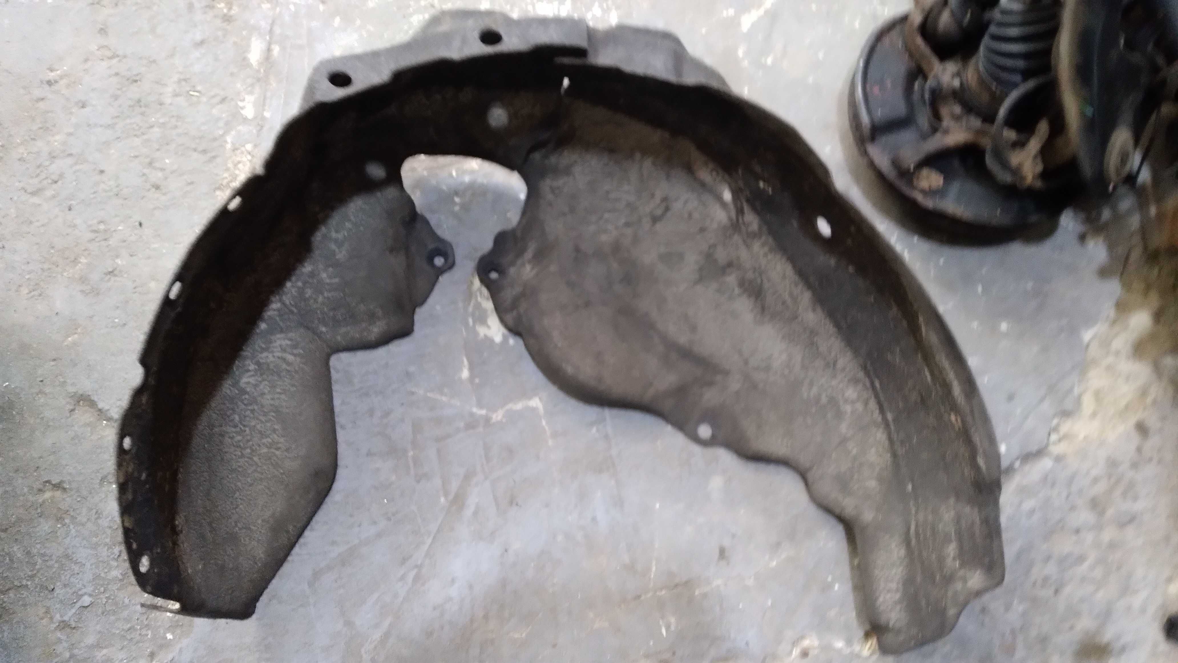 Nadkole  przód tył Ford Kuga mk3 23r