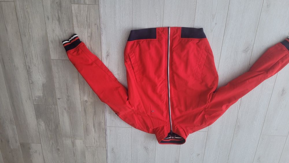 Оригінальна чоловіча куртка TOMMY JEANS  розмір М