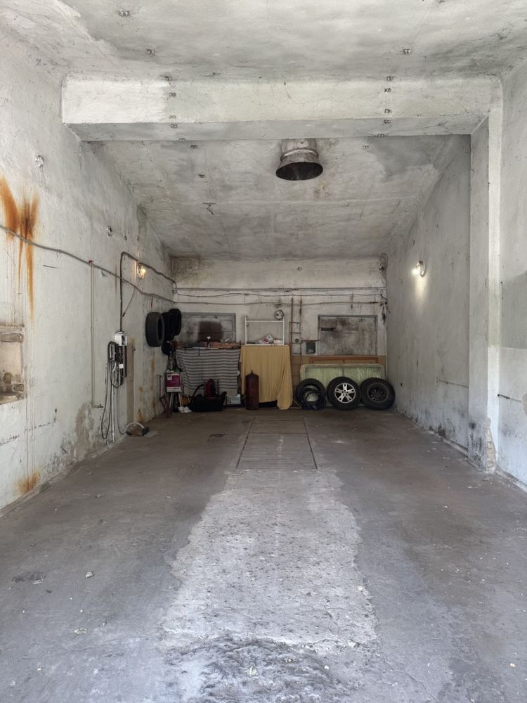 Продам гараж на 2 авто р-н казка магазин Україночка пр. Центральний 69