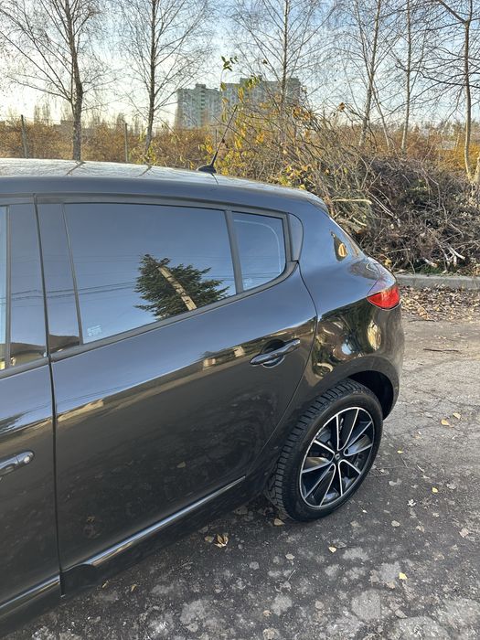Ranault megane ( меган ) 3 хэтчбек. Bose. 1.5 dci. Механика