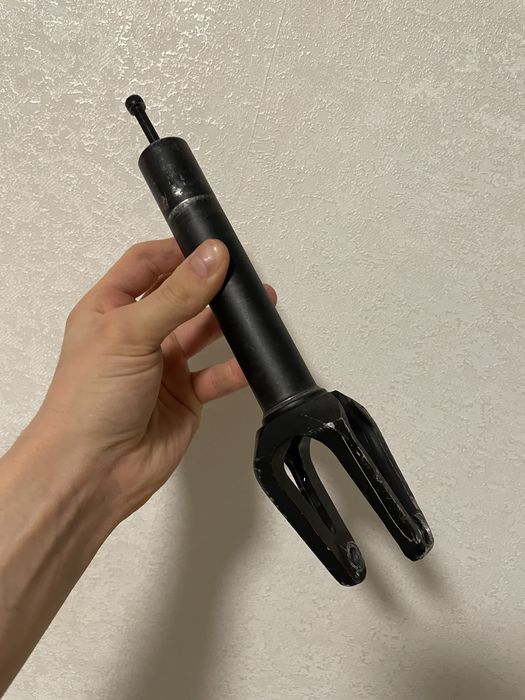 Вилка для трюкового самоката native stem black