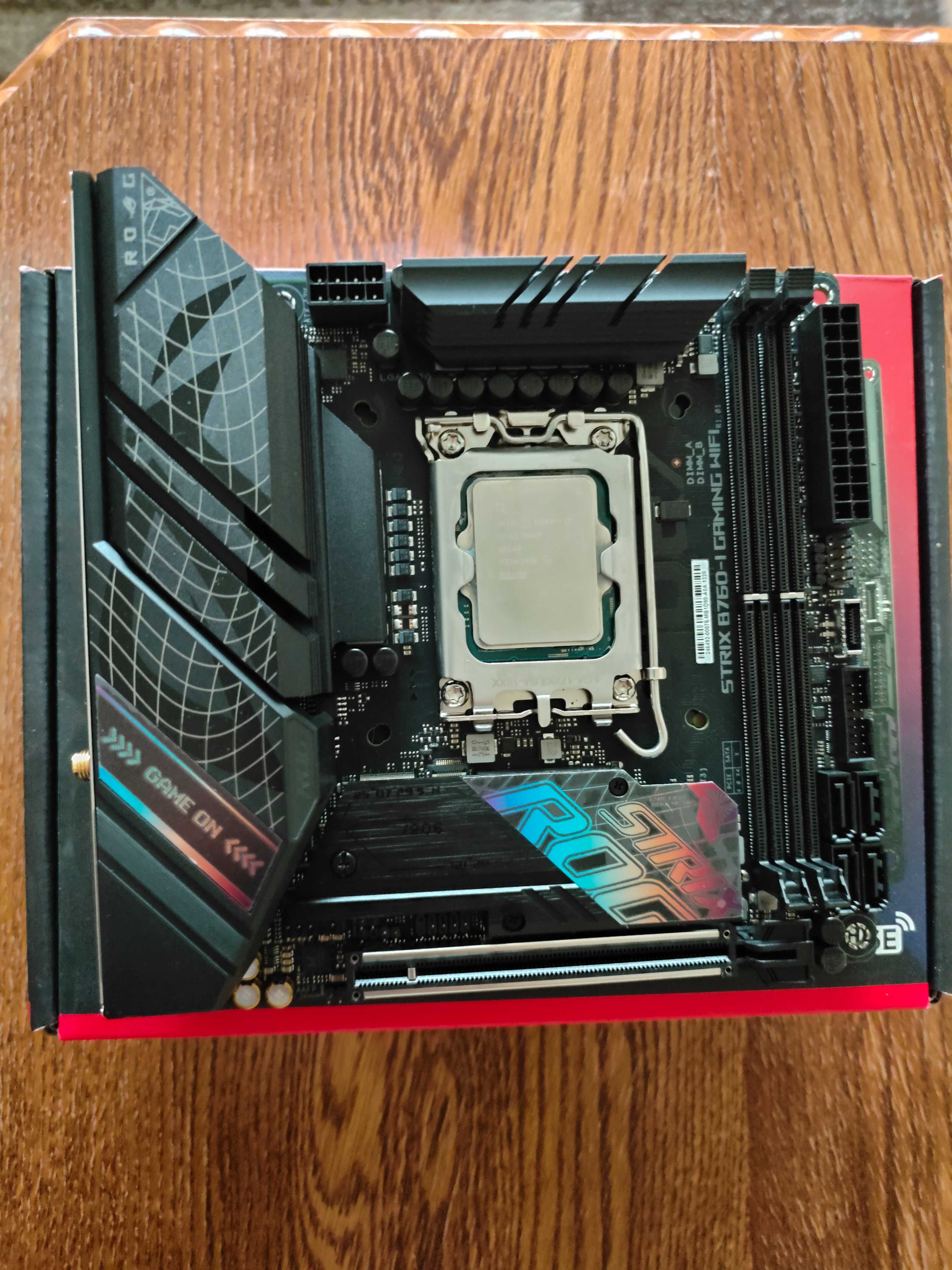 Asus ROG STRIX B760-I GAMING WIFI + Intel Core i7 12700KF