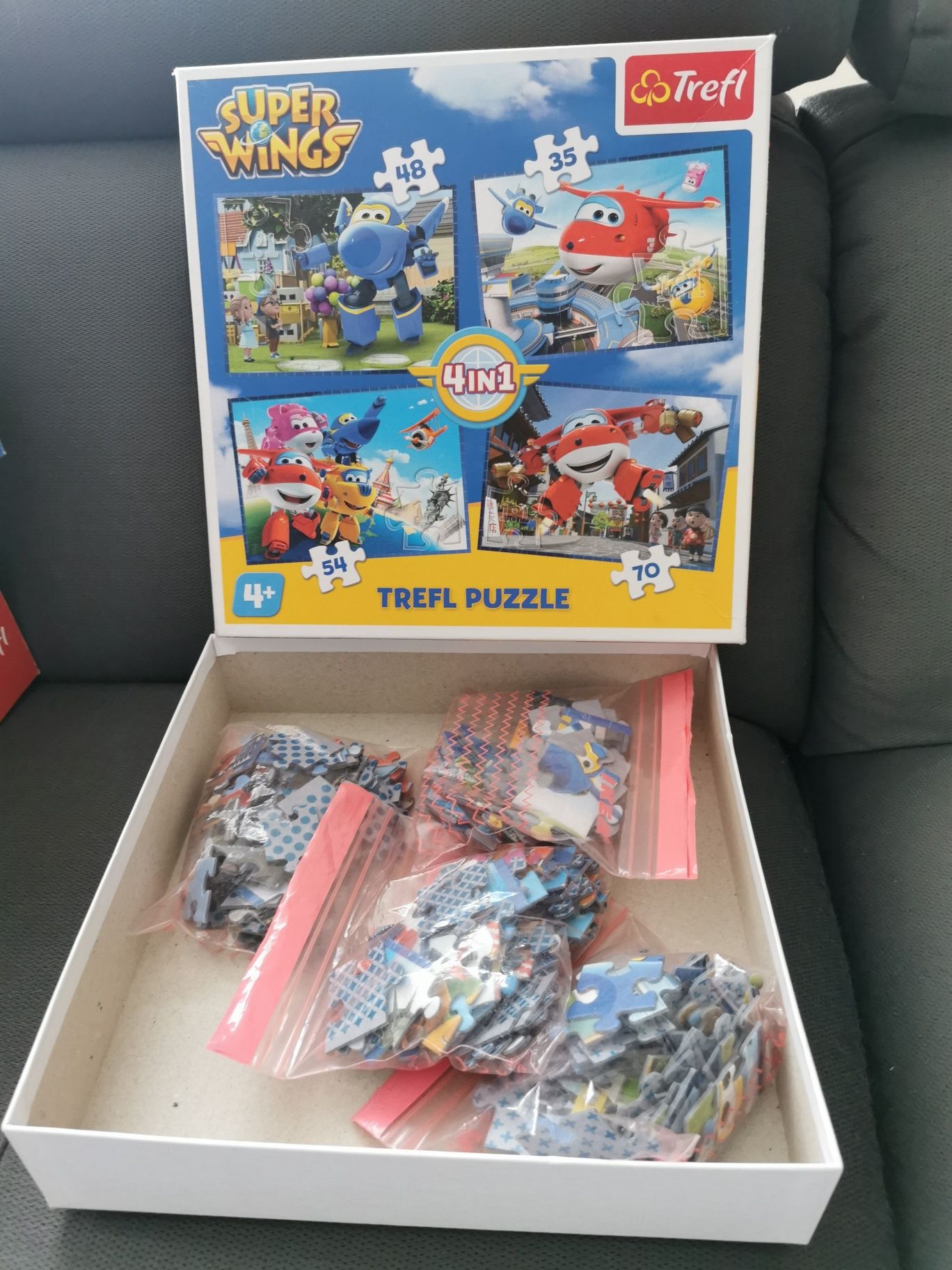 Puzzle Super Wings 4w1.