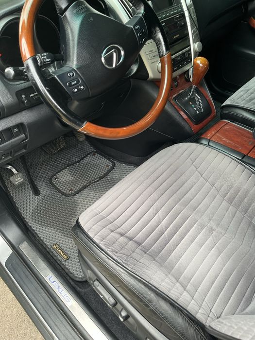 Продам Lexus RX400 h