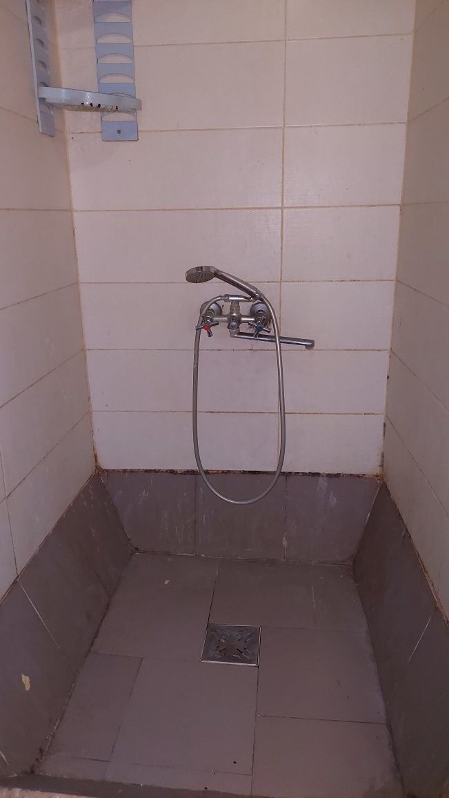 Продам кімнатну в центре міста Черноморска