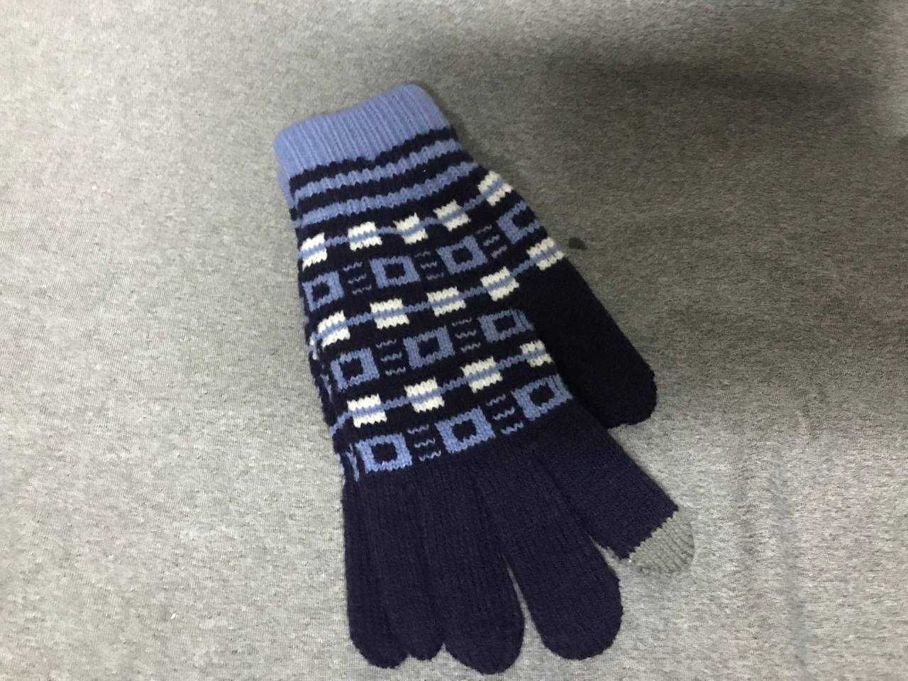 Перчатки  рукавицы черные с принтом