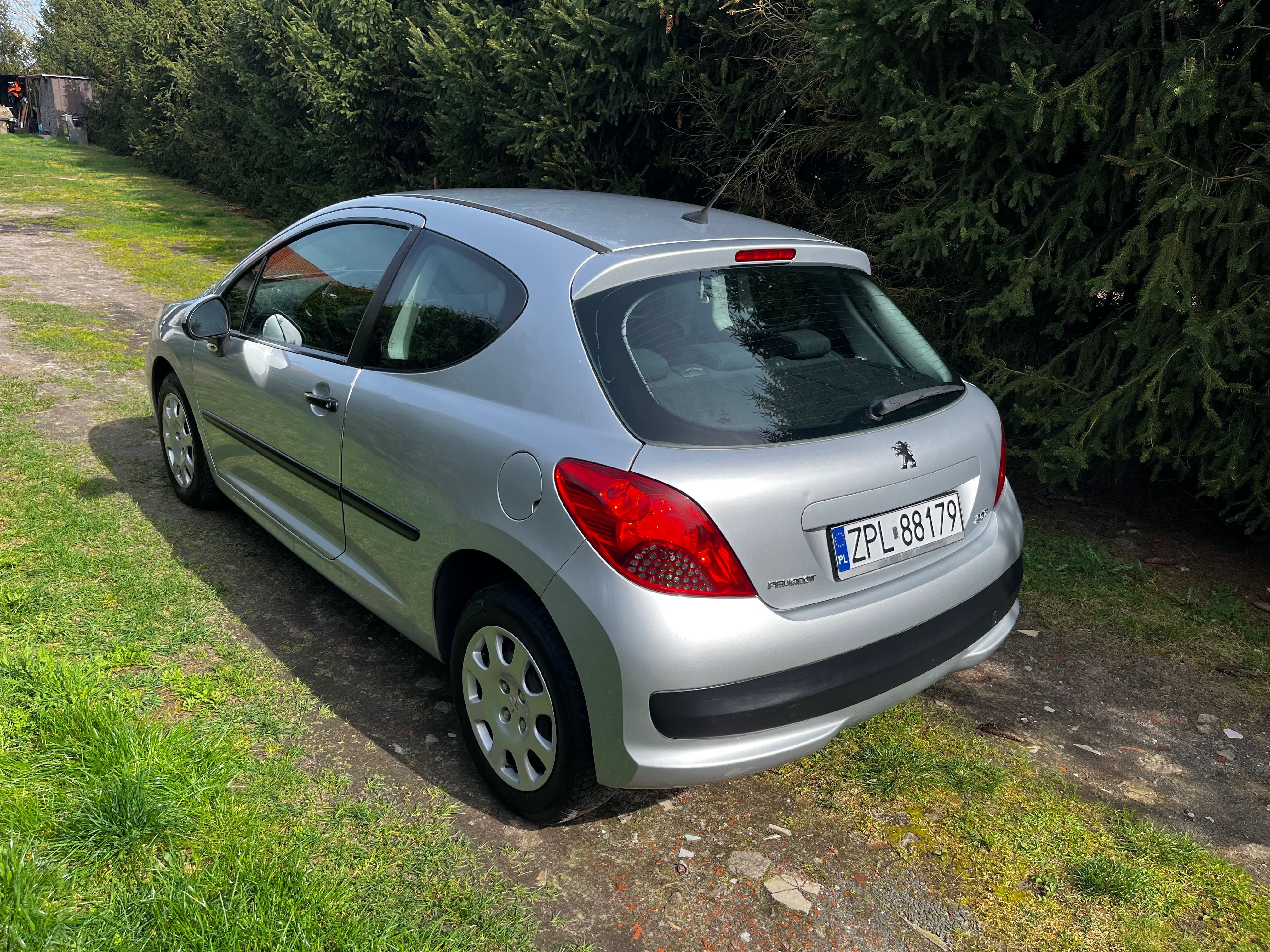 Peugeot 207 1.4 88km 2006