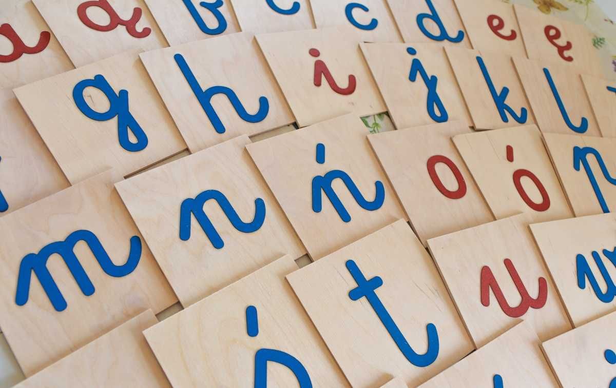 szorstki alfabet - małe litery Montessori